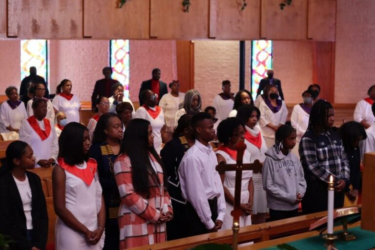 Little Rock Hosts District Missionaries for Two Services