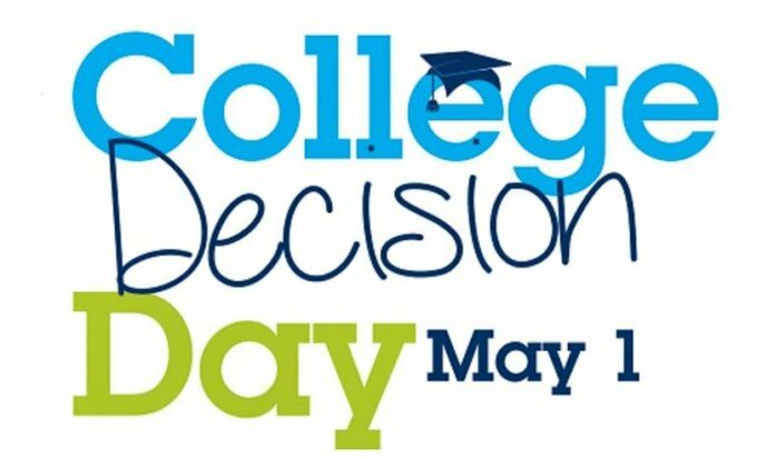 Calling all high school seniors!